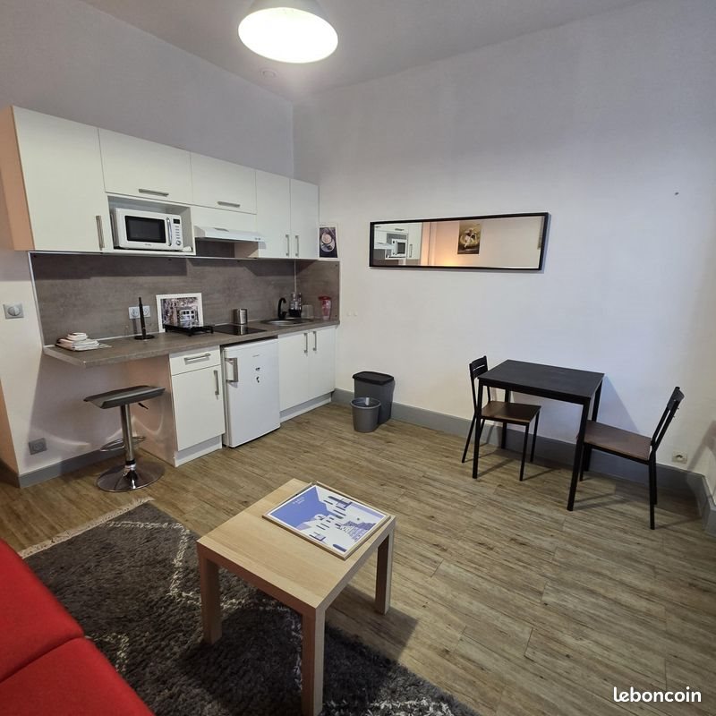 Appartement à louer, 19m², Reims