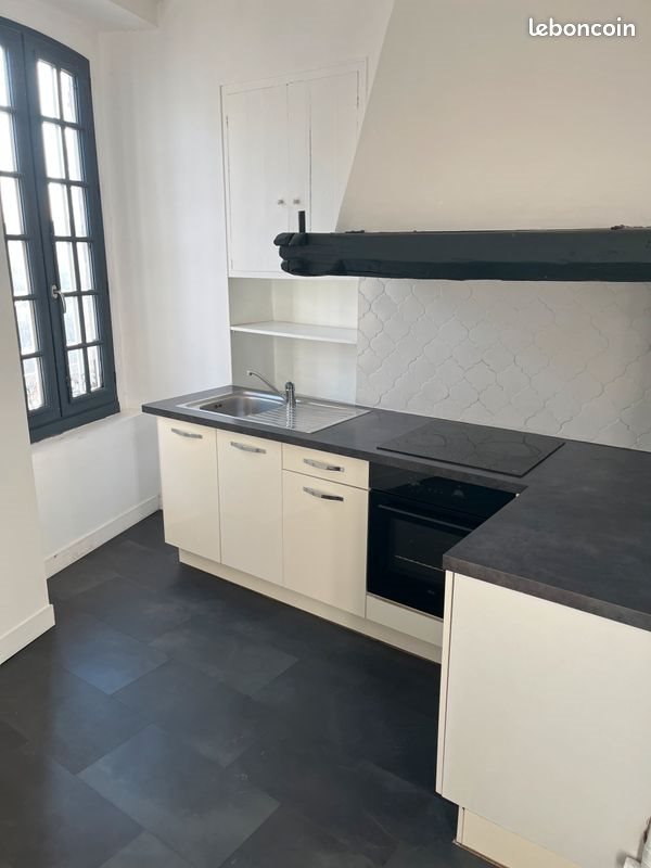Appartement à louer, 77m², Lescar