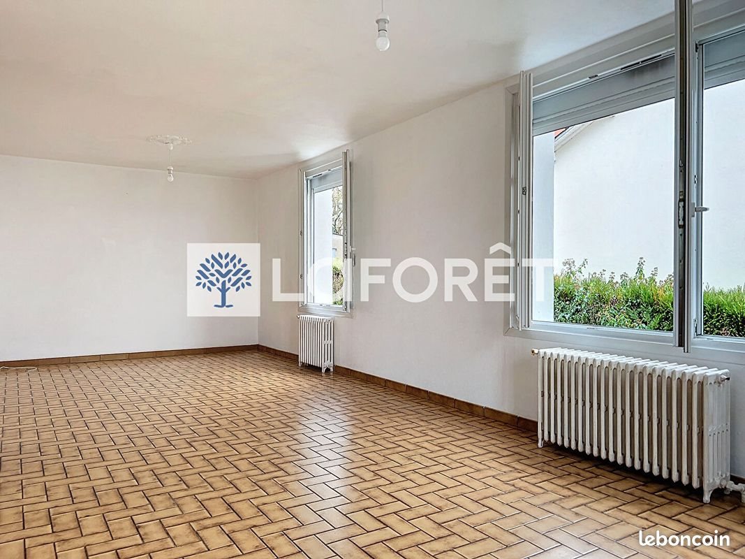 Maison à louer, 95m², Bressuire