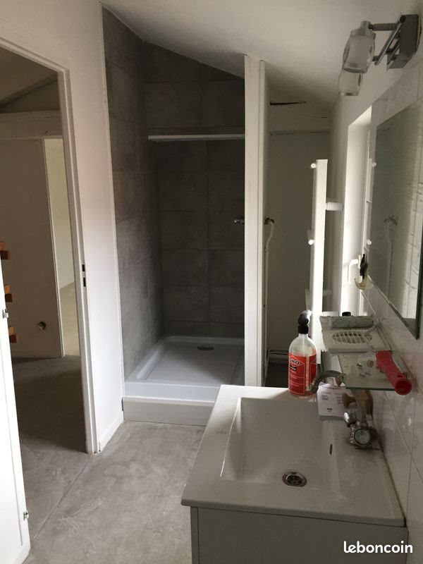 Appartement à louer, 61m², Wassy