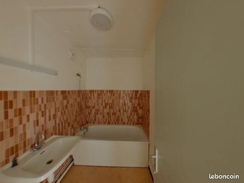 Appartement à louer, 78m², Saint-Amand-Montrond