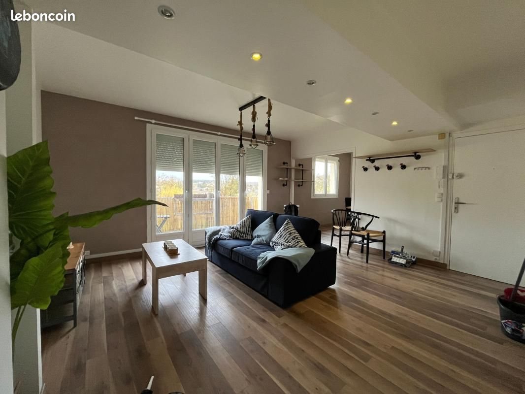 Appartement à louer, 65m², Evreux