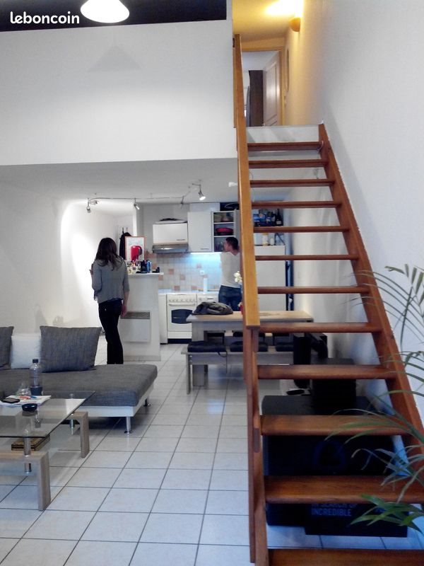 Appartement à louer, 59m², Mèze