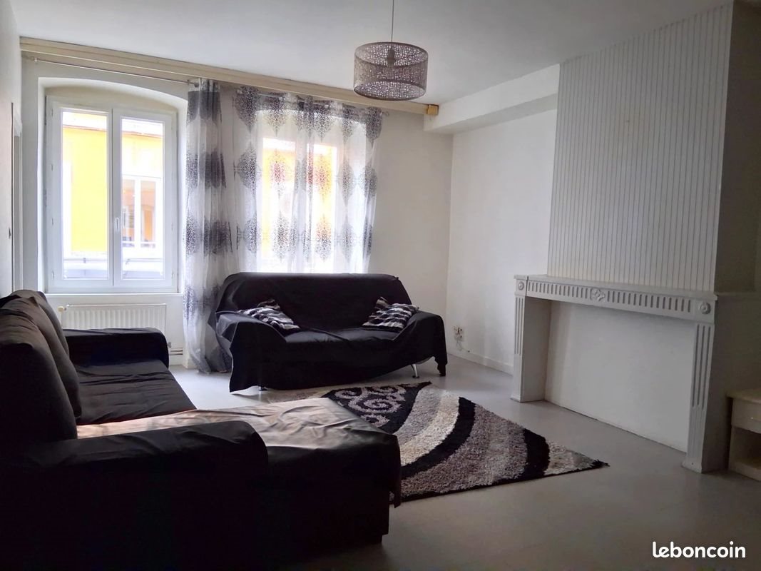 Appartement à vendre, 69m², Saint-Claude