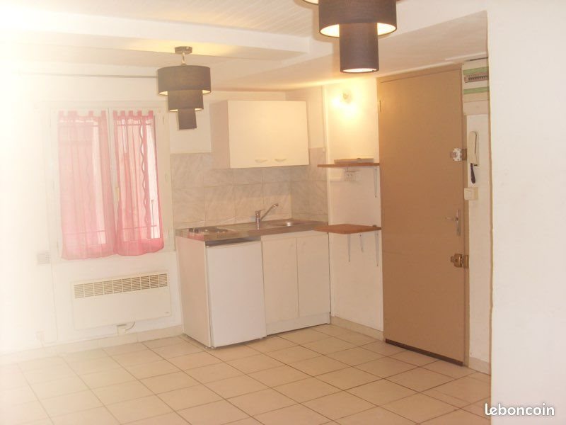 Appartement à louer, 25m², Toulon