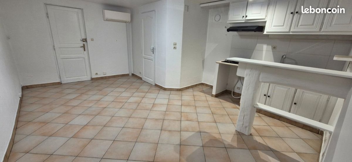 Appartement à louer, 31m², Mazaugues