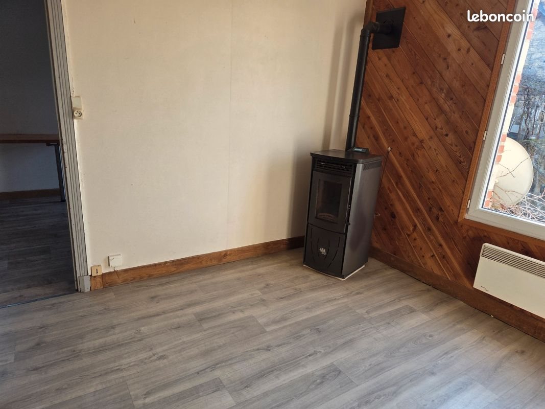 Appartement à louer, 60m², Végennes