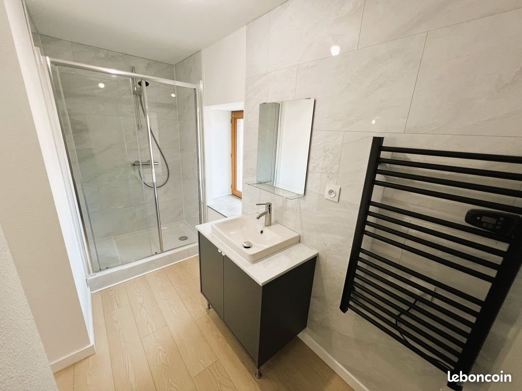 Appartement à louer, 38m², Beaurepaire