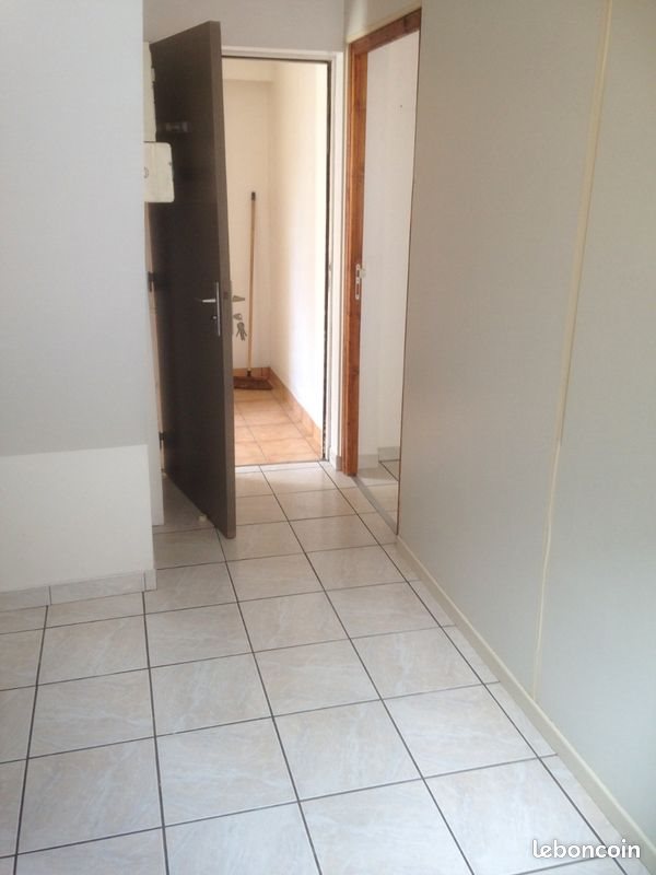 Appartement à louer, 22m², Marolles-en-Hurepoix
