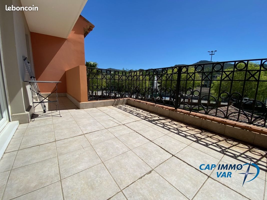 Appartement à louer, 39m², Saint-Cyr-sur-Mer