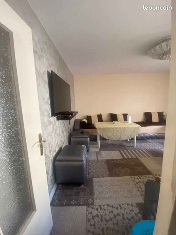 Appartement à louer, 104m², Saint-Mathieu-de-Tréviers