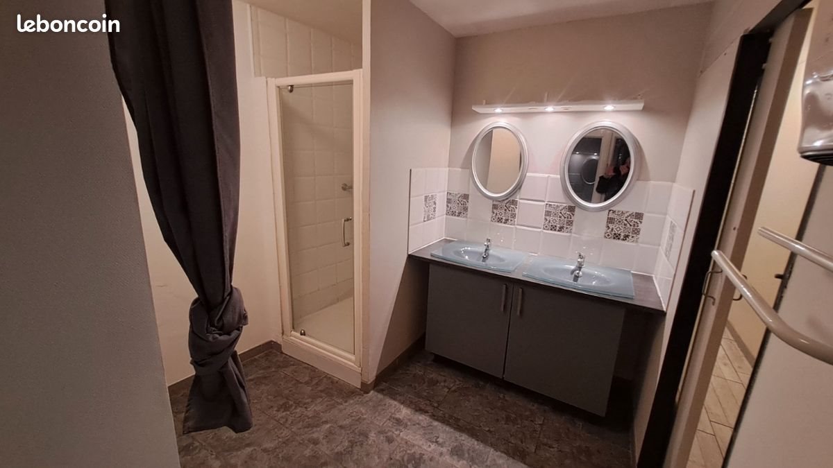 Appartement à louer, 114m², Saint-Cyr-des-Gâts