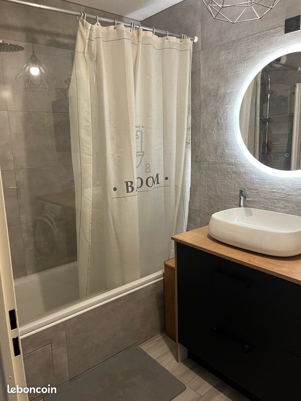 Appartement à louer, 47m², Montrabé