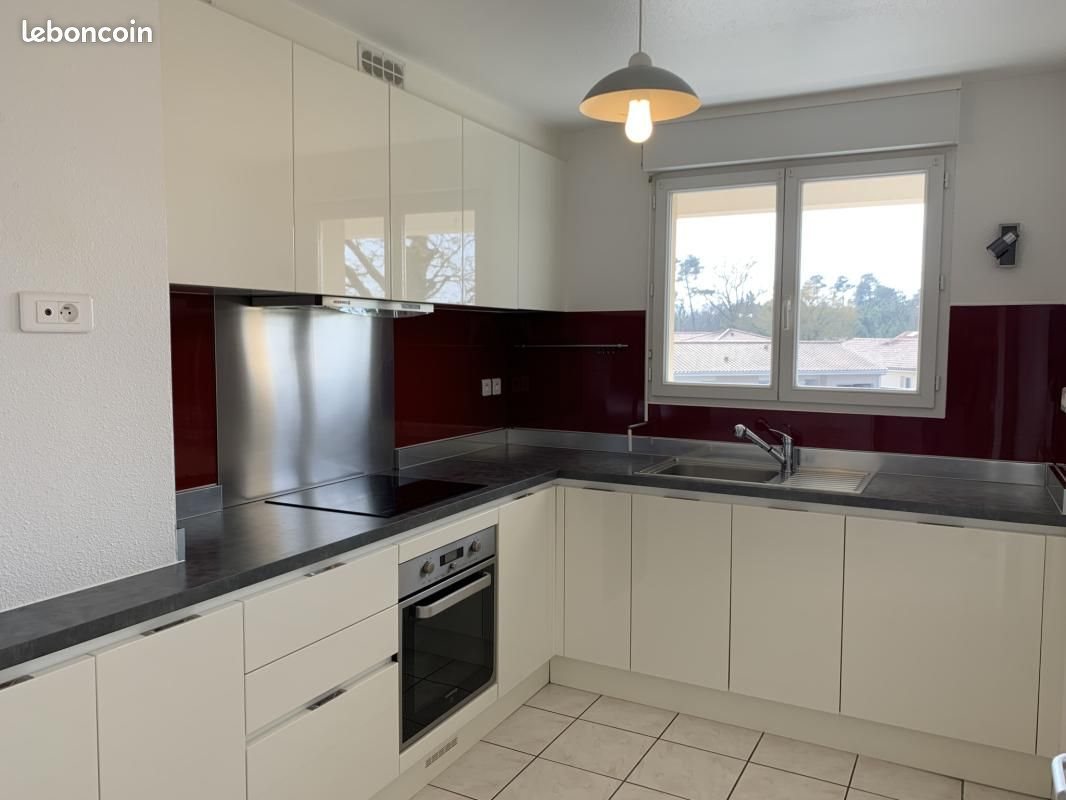 Appartement à louer, 61m², Le Barp