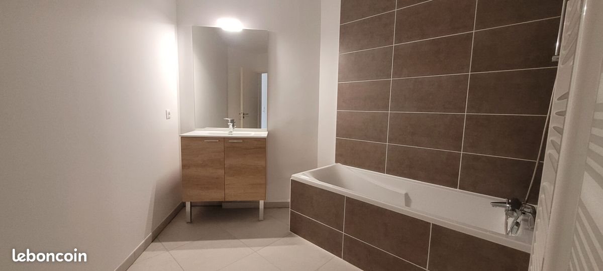 Appartement à vendre, 66m², Lançon-Provence