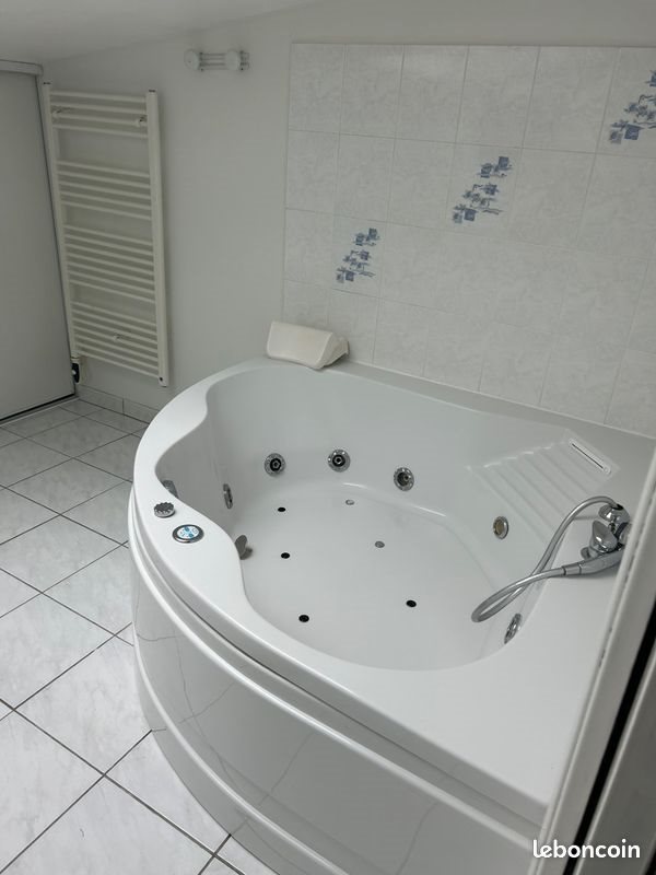 Appartement à louer, 33m², Reims