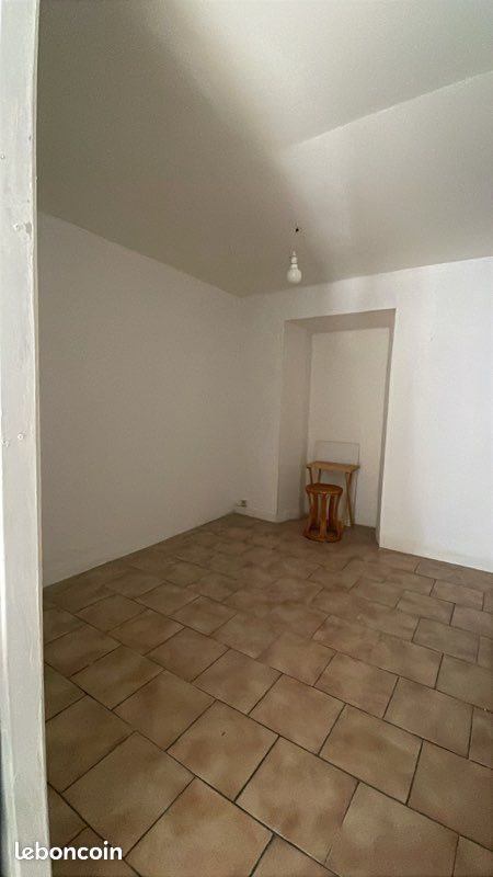 Appartement à louer, 37m², Marseille 3ème
