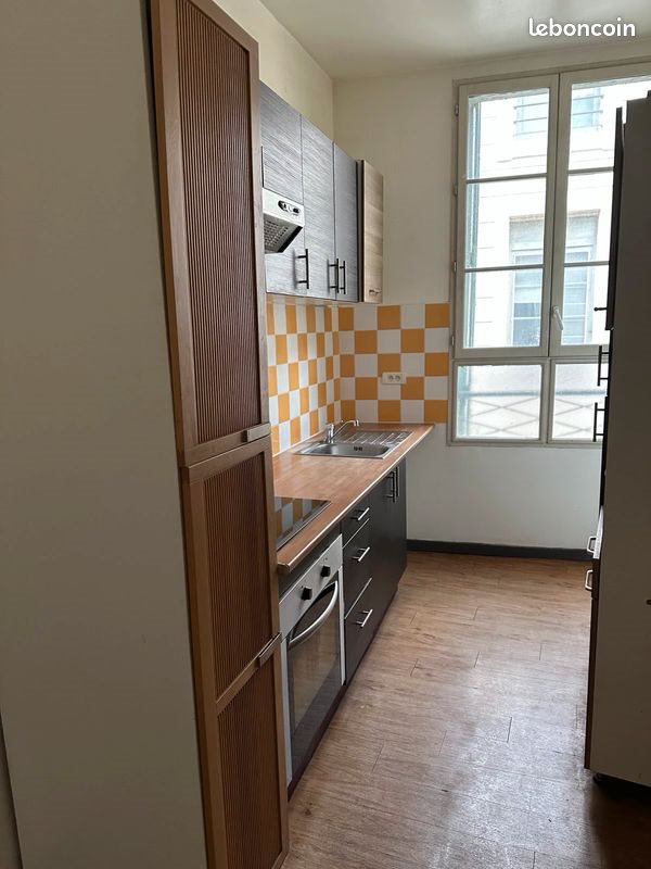 Appartement à louer, 76m², Nîmes
