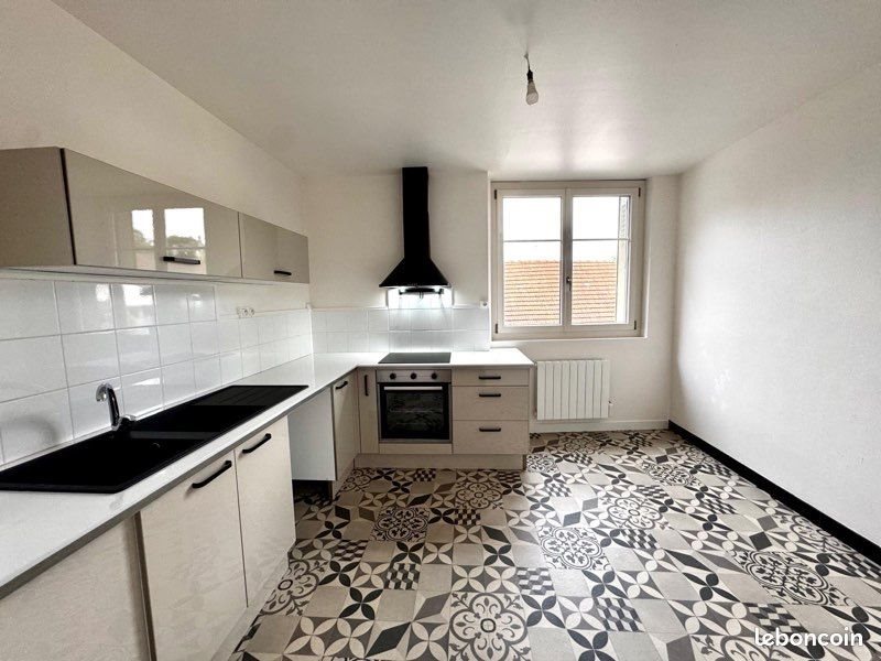 Appartement à louer, 70m², Château-Thierry