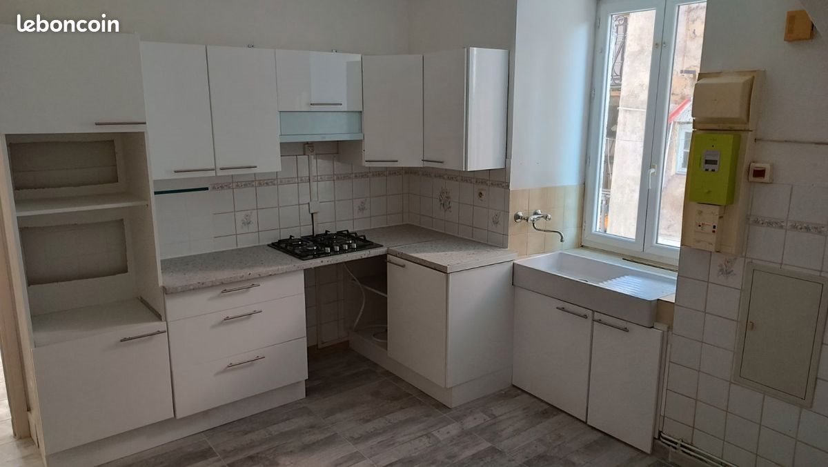 Appartement à louer, 69m², Chomérac