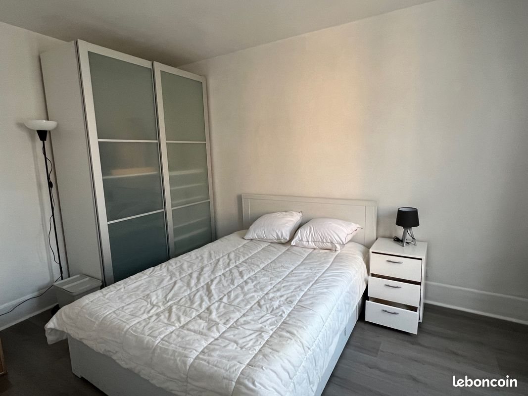 Appartement à louer, 31m², Paris 20ème