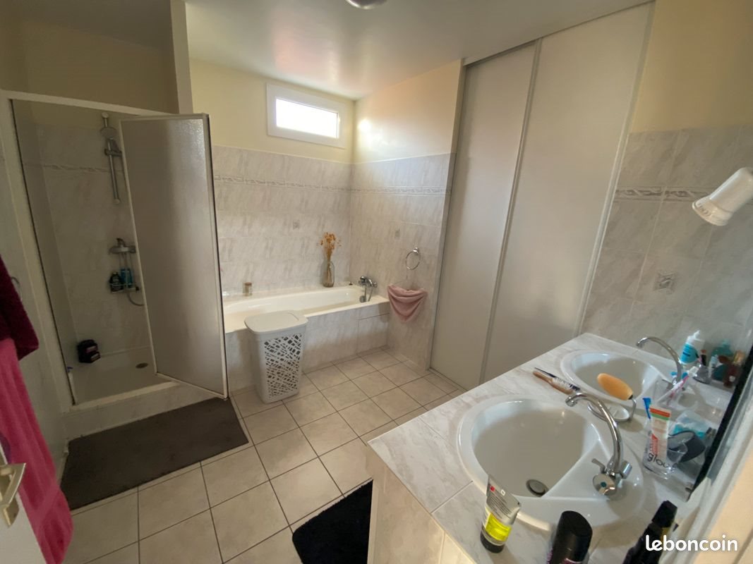 Maison à louer, 95m², Aizenay