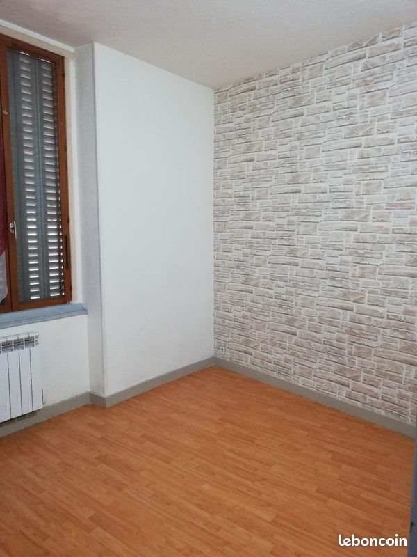 Appartement à louer, 35m², Riom