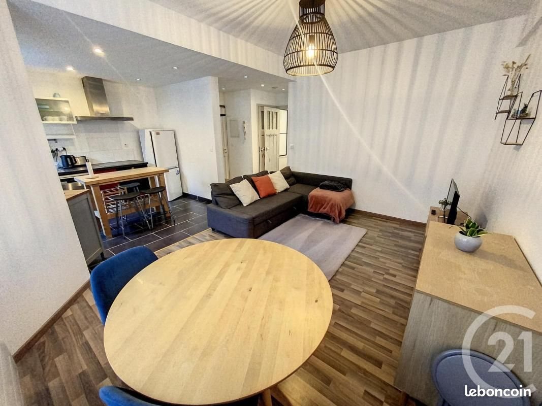 Appartement à louer, 43m², Lille
