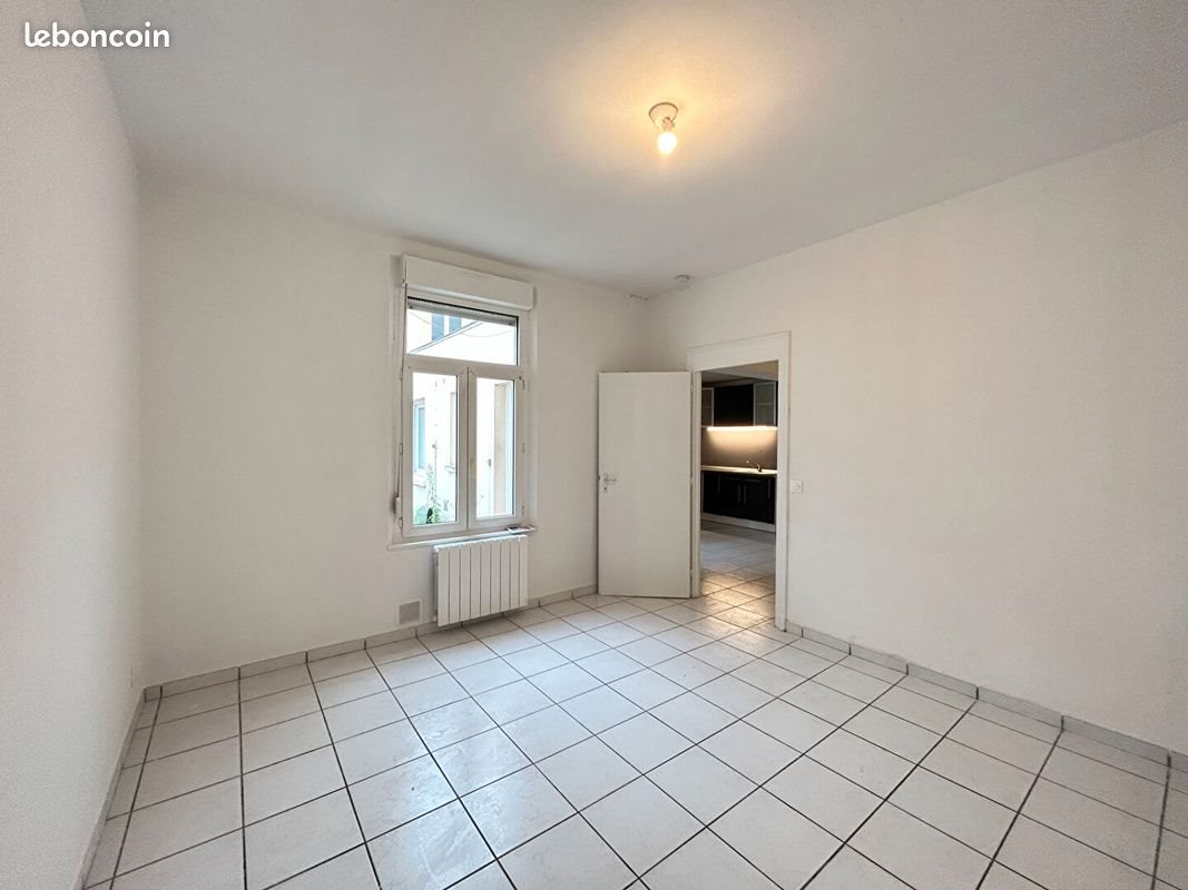Appartement à louer, 47m², Reims