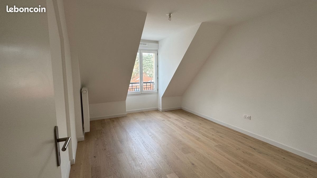Appartement à louer, 91m², Taverny