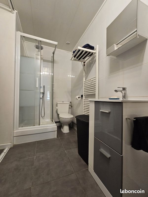 Maison à louer, 23m², Nîmes