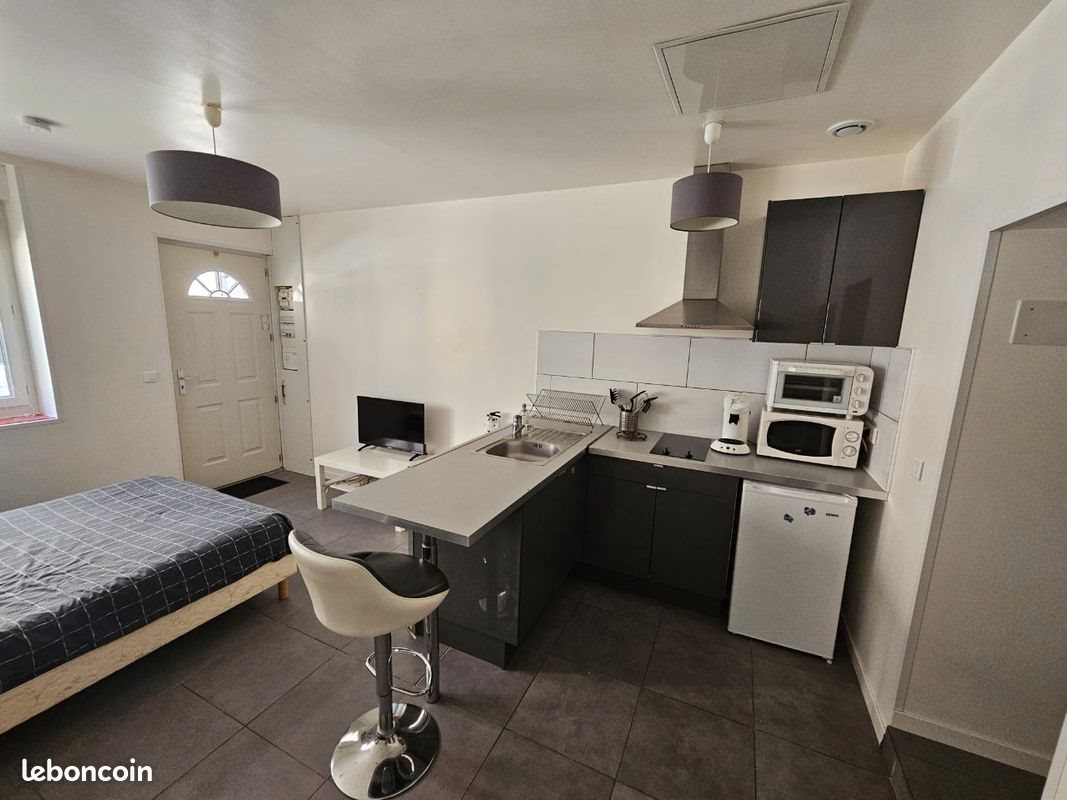 Maison à louer, 23m², Nîmes