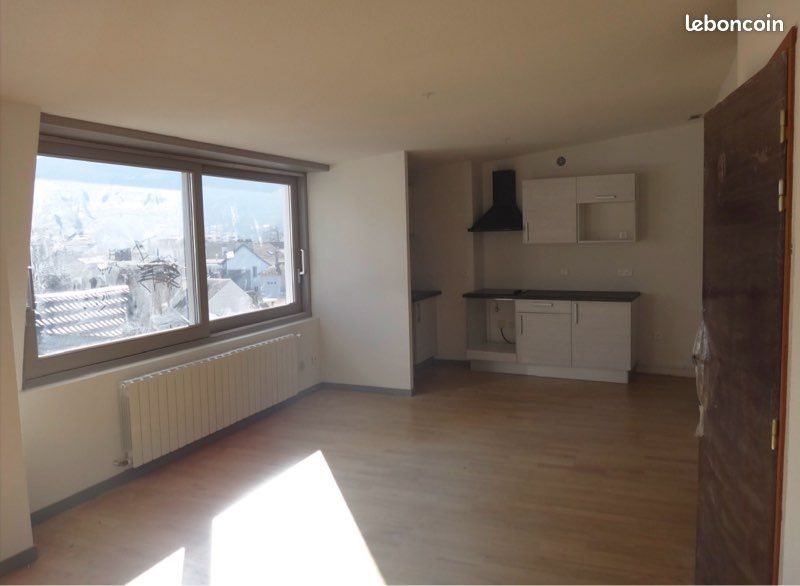 Appartement à louer, 45m², Lourdes