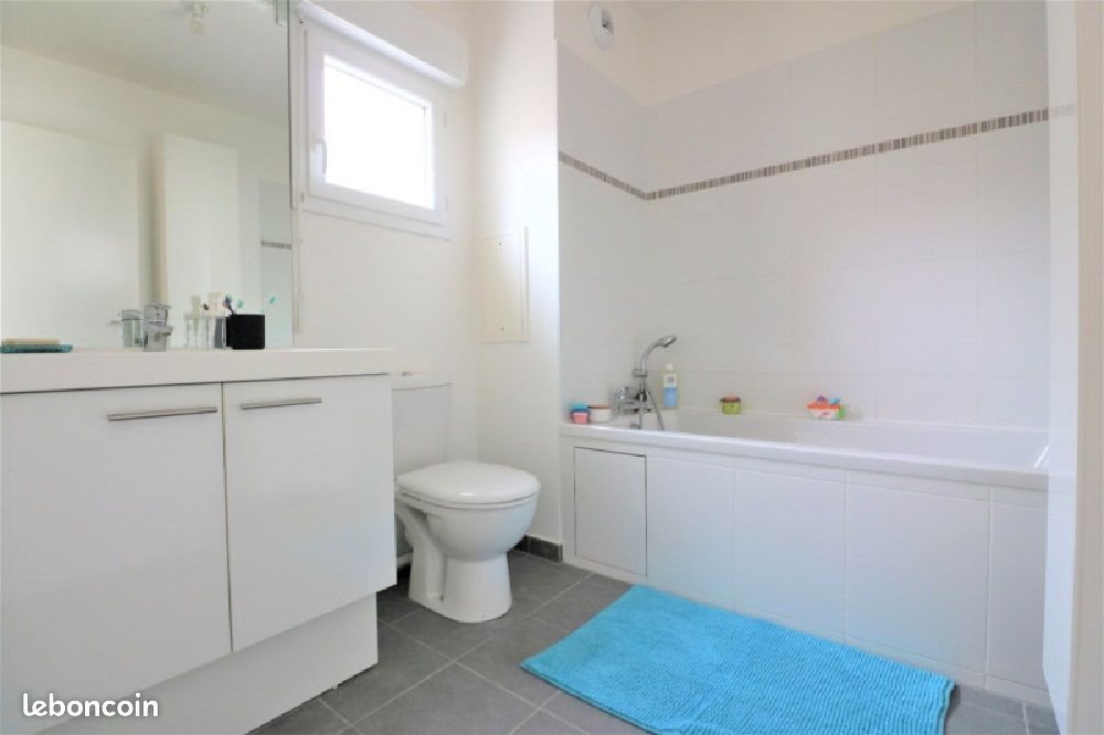 Maison à louer, 106m², Salon-de-Provence