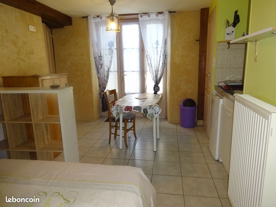 Appartement à louer, 20m², Parthenay