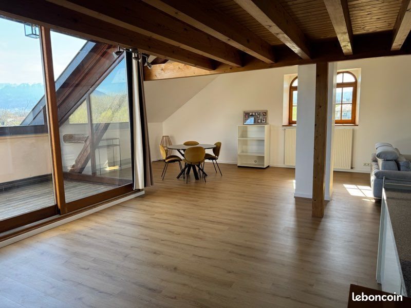 Appartement à louer, 130m², Scientrier