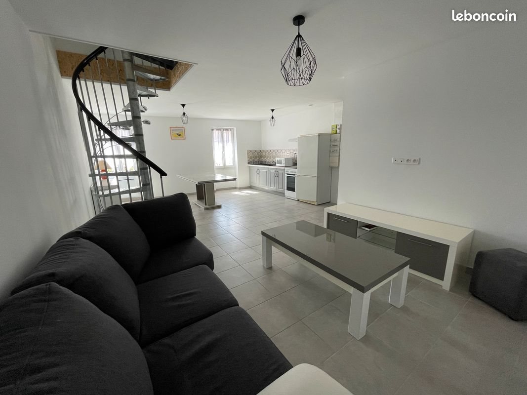 Appartement à louer, 68m², Toulon