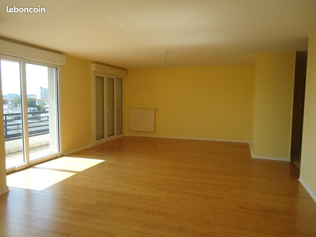 Appartement à louer, 99m², Besançon
