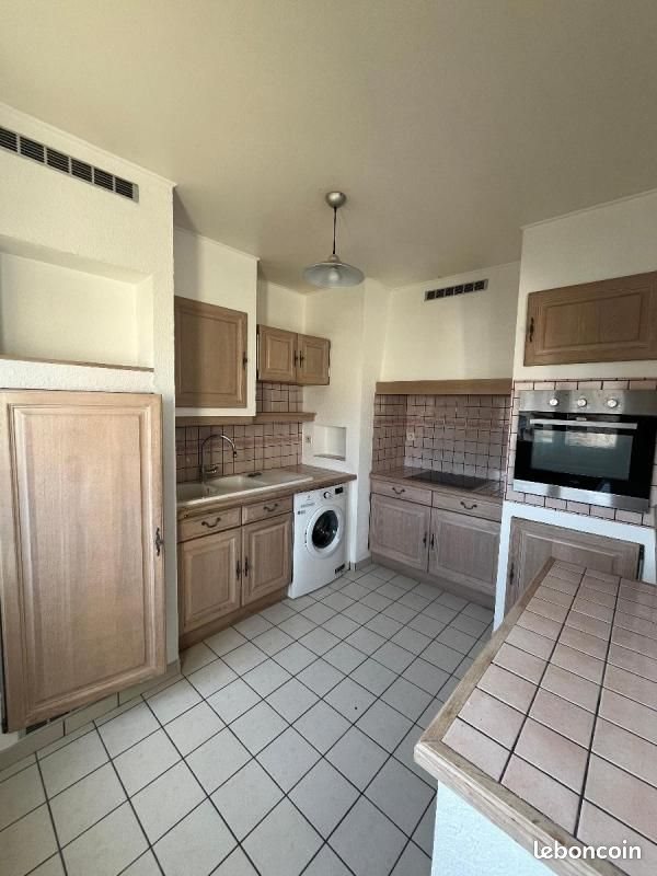 Appartement à louer, 40m², Saint-Etienne