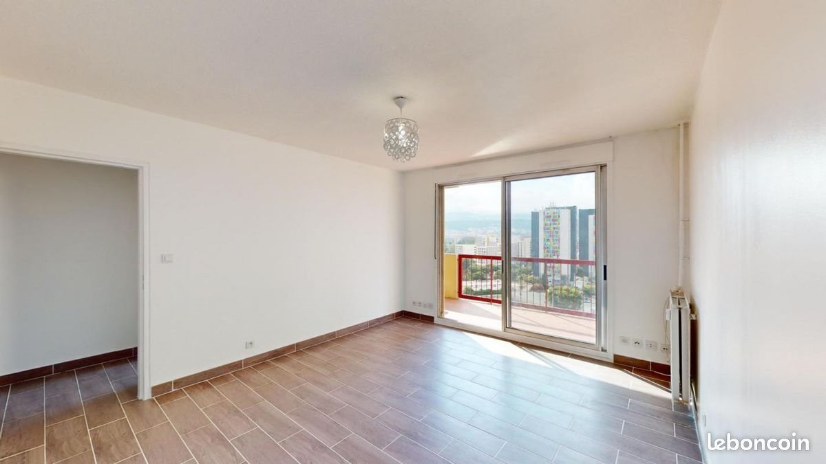 Appartement à louer, 47m², Nice