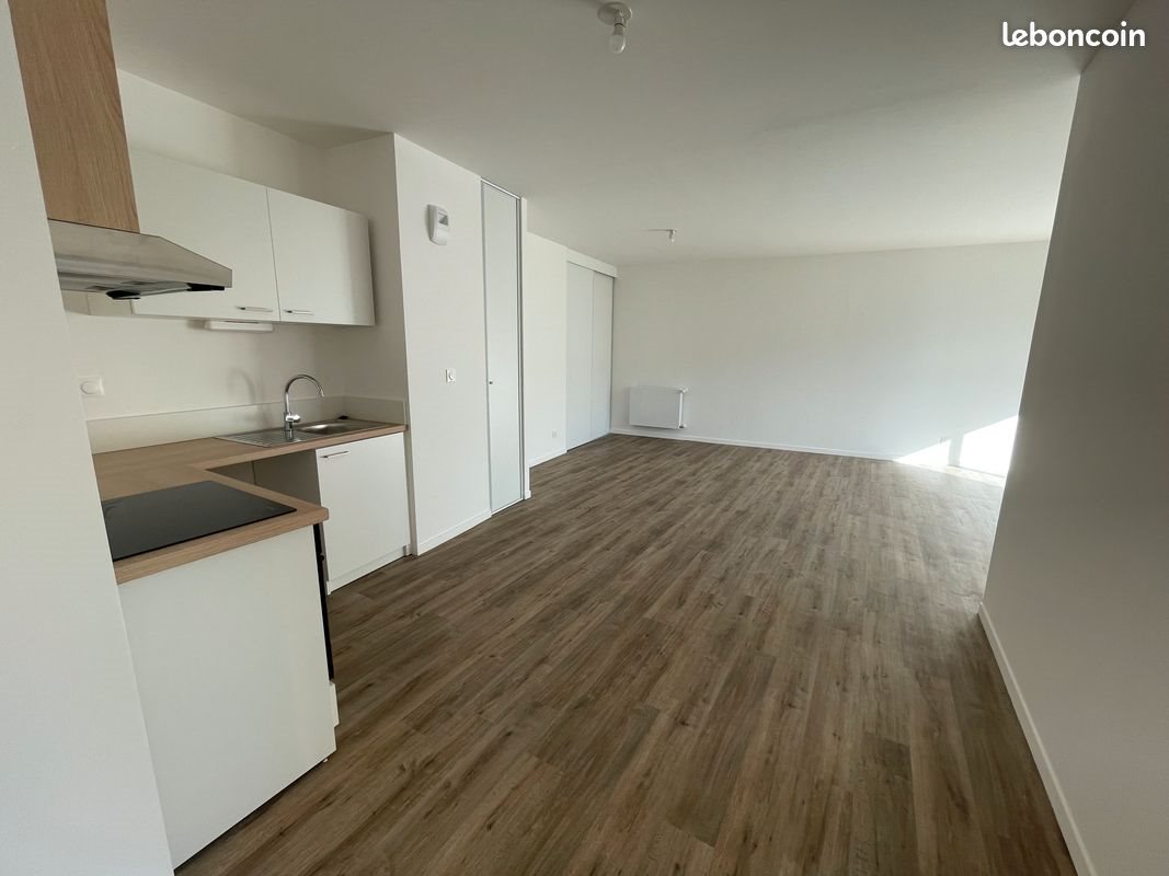 Appartement à louer, 81m², Lamballe