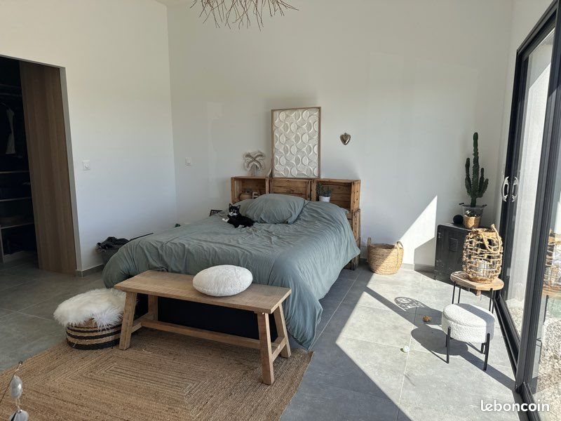 Maison à louer, 135m², Rochemaure