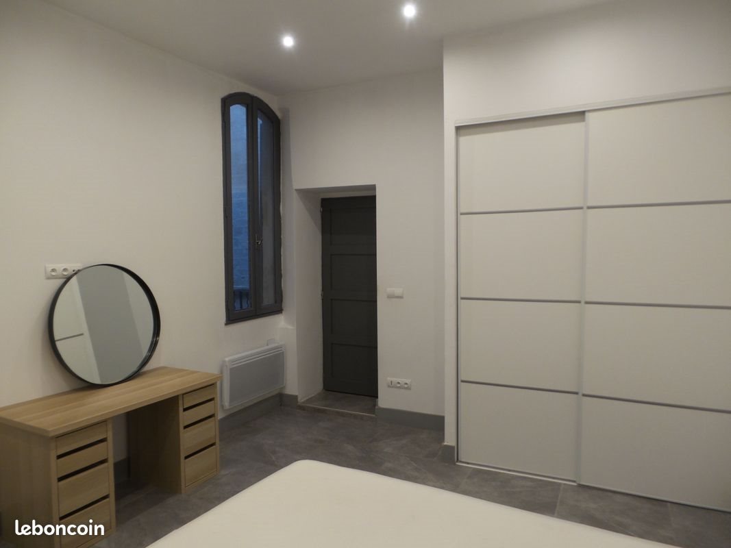 Appartement à louer, 85m², Sommières