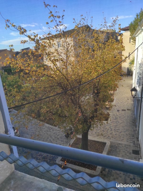 Appartement à louer, 50m², L'Isle-sur-la-Sorgue