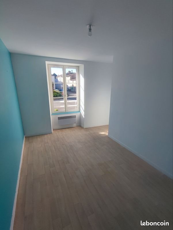 Appartement à louer, 70m², Airvault