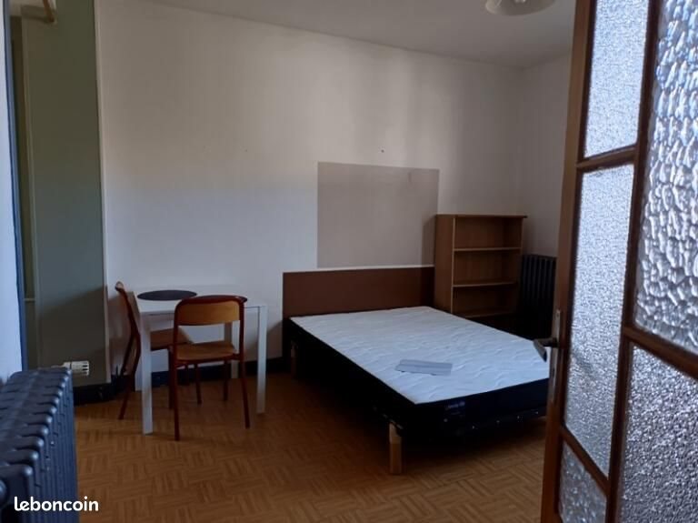 Appartement à louer, 27m², Ambert