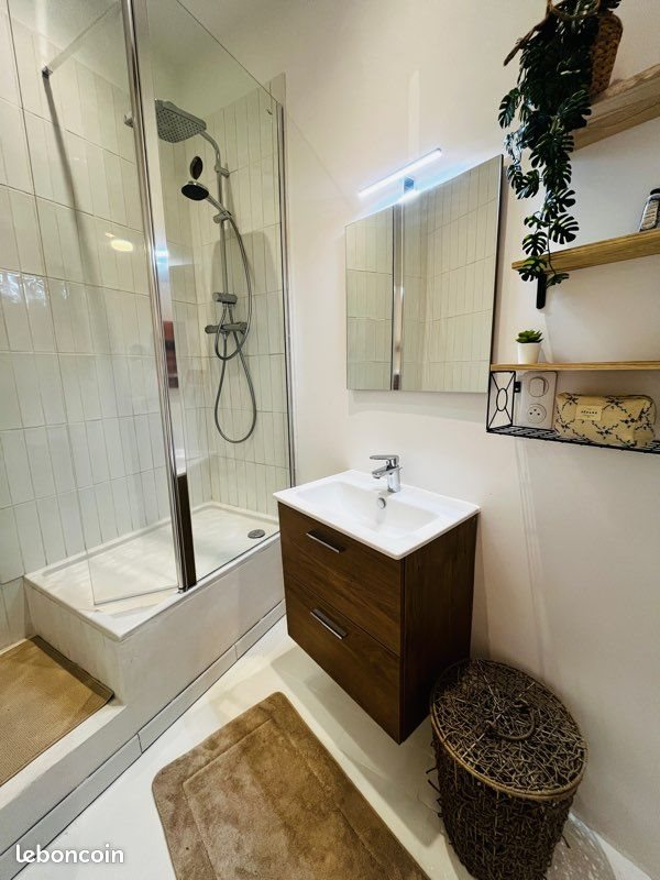 Appartement à louer, 24m², Aramon