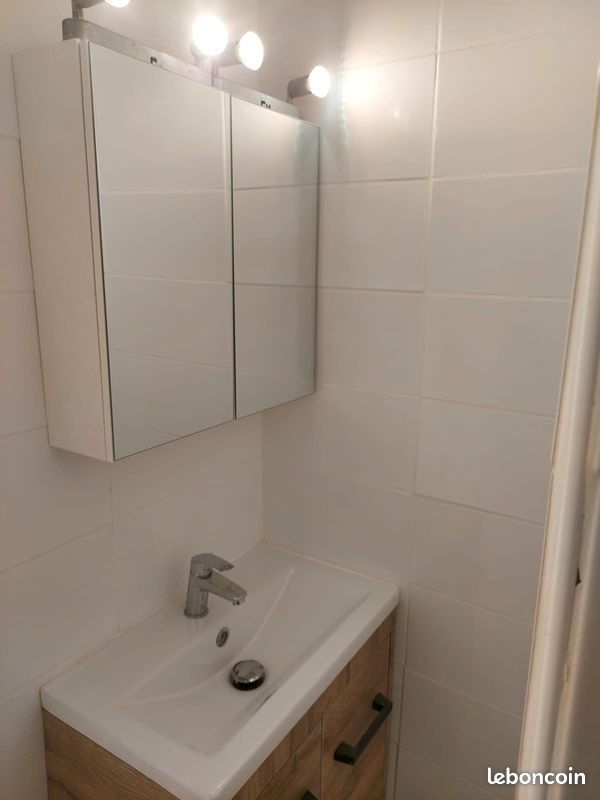 Appartement à louer, 18m², Saint-Vincent-sur-Jabron