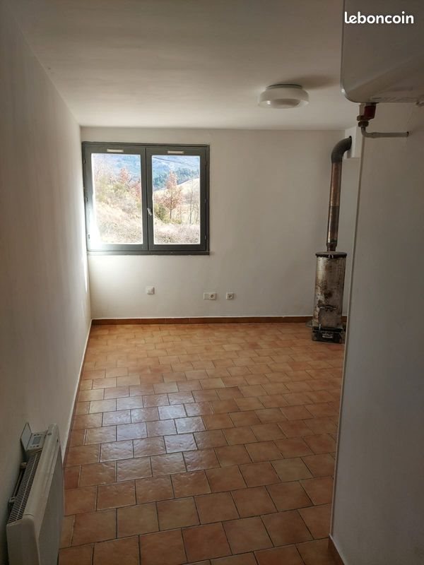 Appartement à louer, 18m², Saint-Vincent-sur-Jabron