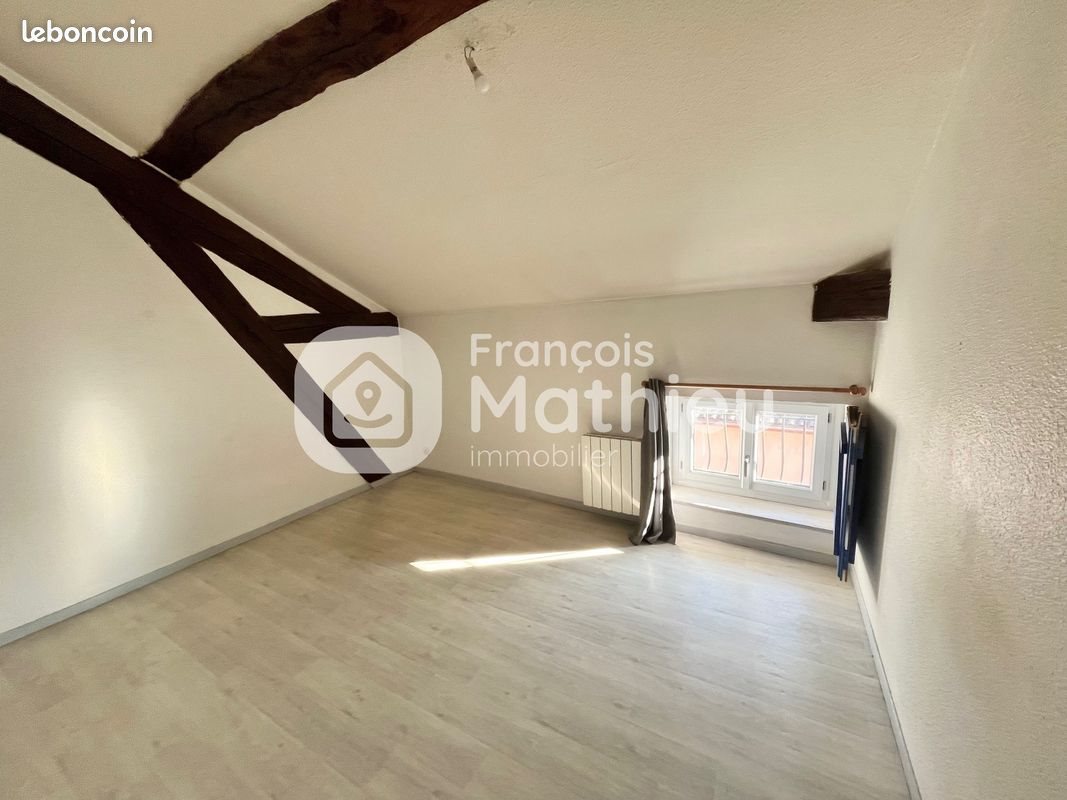 Appartement à louer, 71m², Ambérieux-en-Dombes